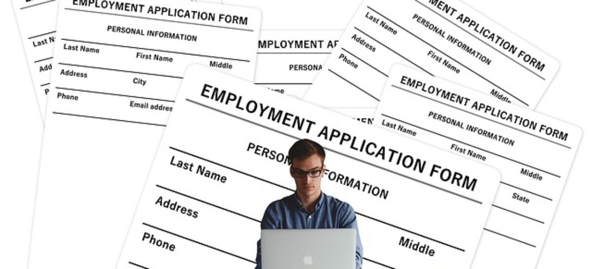 Ofertas de empleo online caen en EE.UU.