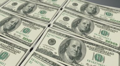 ¿Qué actividades tienen los mejores salarios en El Salvador?