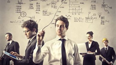 Estas son los 9 profesiones que más demandarán en el futuro